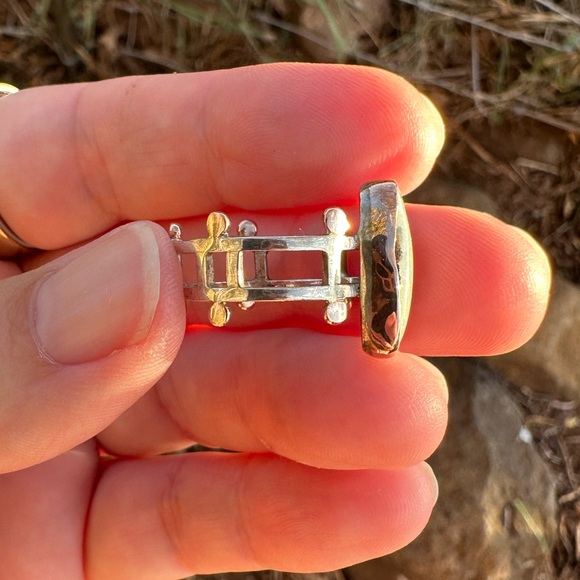 Stunning Opal Ring - Picture 7 of 8